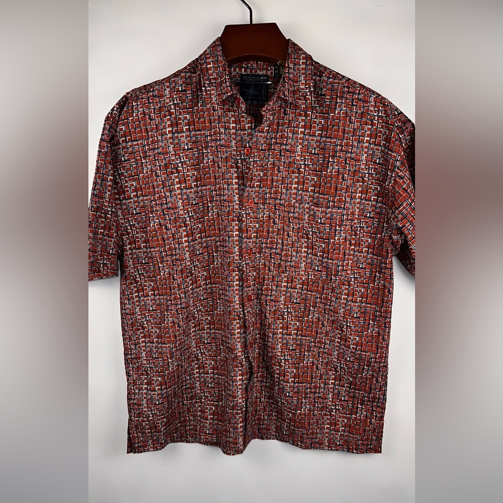 Men’s Shirt‎ Medium Address Unknown 64